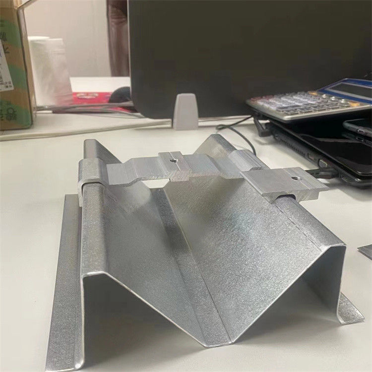 0.2mm-0.5mm অ্যালুমিনিয়াম মেটাল ছাদের গটার সহজ ইনস্টলেশন কম রক্ষণাবেক্ষণ